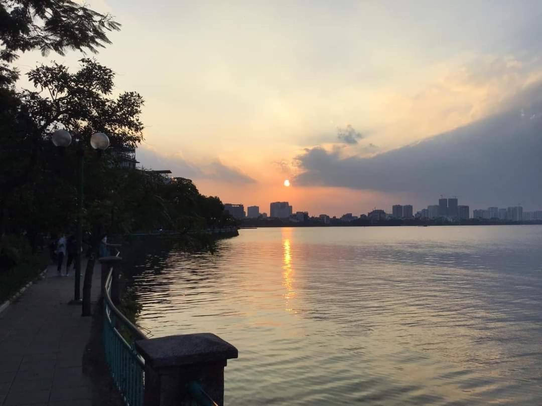 Best Price Ho Guom Apartments For Long Stay Hanoi Esterno foto