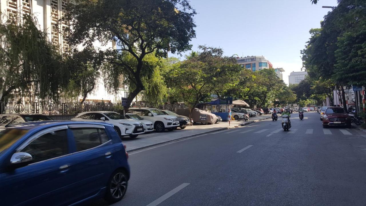 Best Price Ho Guom Apartments For Long Stay Hanoi Esterno foto